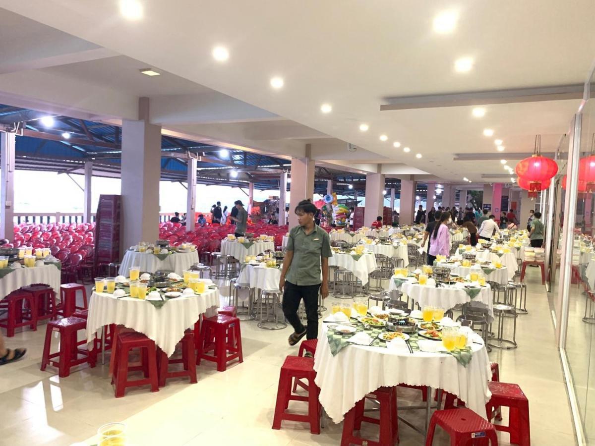 Hotel Thuy Trang Phan Thiết Zewnętrze zdjęcie